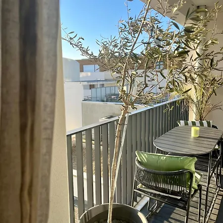 Moderne Et Spacieux 2 Chambres, Parking Prive לה רושל