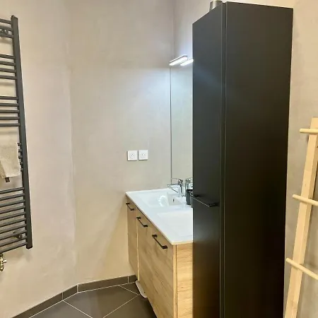 Apartman Moderne Et Spacieux 2 Chambres, Parking Prive La Rochelle