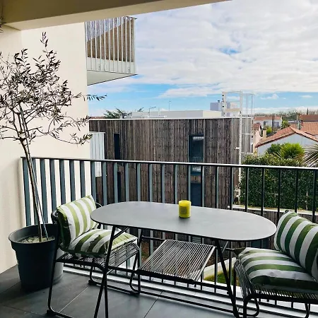 Moderne Avec Deux Et Parking Apartment La Rochelle (Charente-Maritime)
