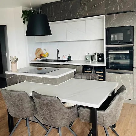 Apartment Moderne Avec Deux Et Parking La Rochelle (Charente-Maritime)