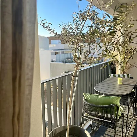 Apartment Moderne Avec Deux Et Parking *